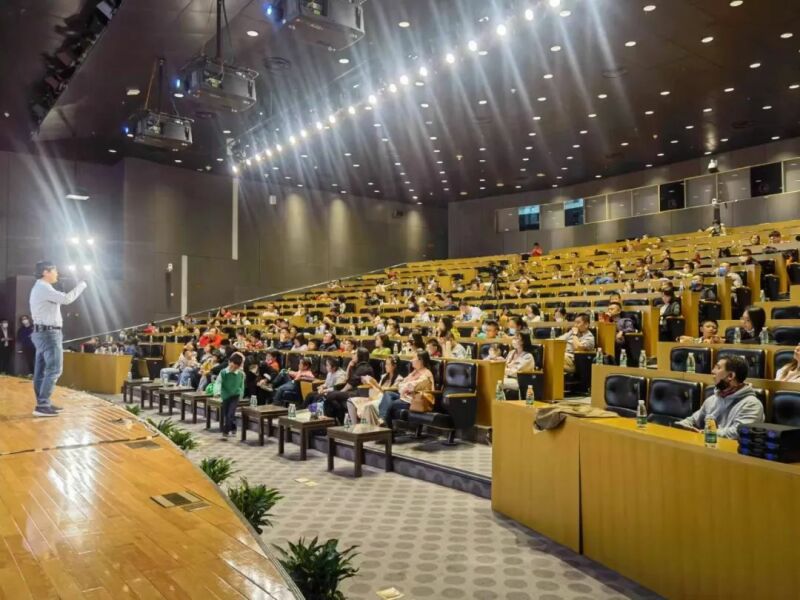 中国机械工程学会“机械探秘 启迪未来”会员亲子活动在中国科技馆举行
